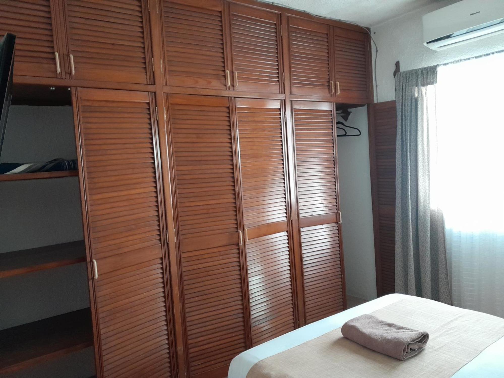 Room In Cancun Stadium Room photo