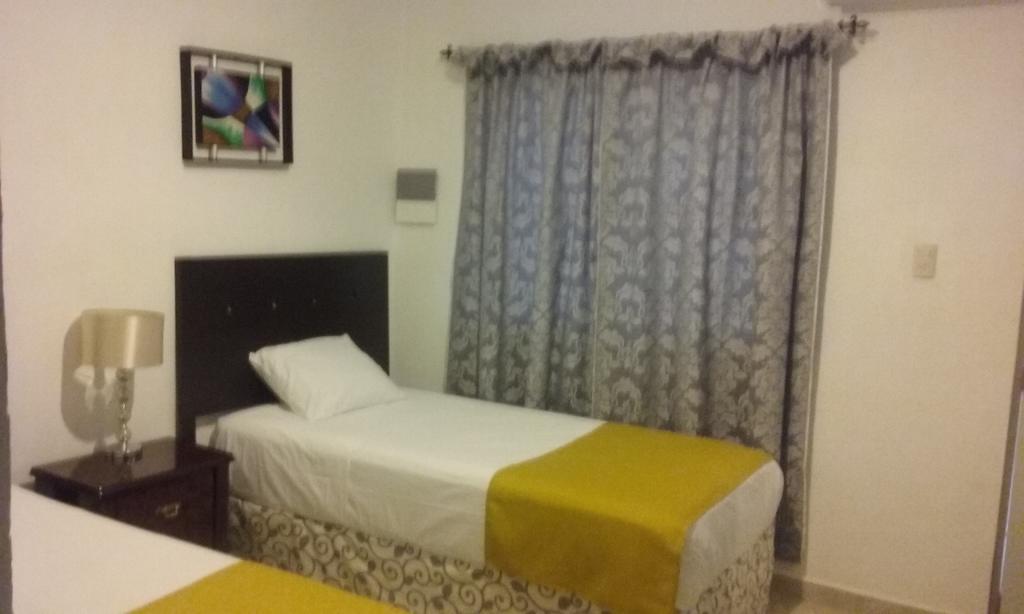 Room In Cancun Stadium Exterior photo
