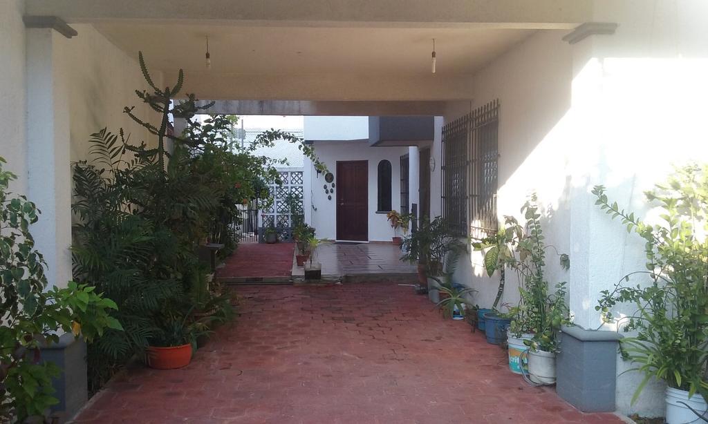 Room In Cancun Stadium Exterior photo