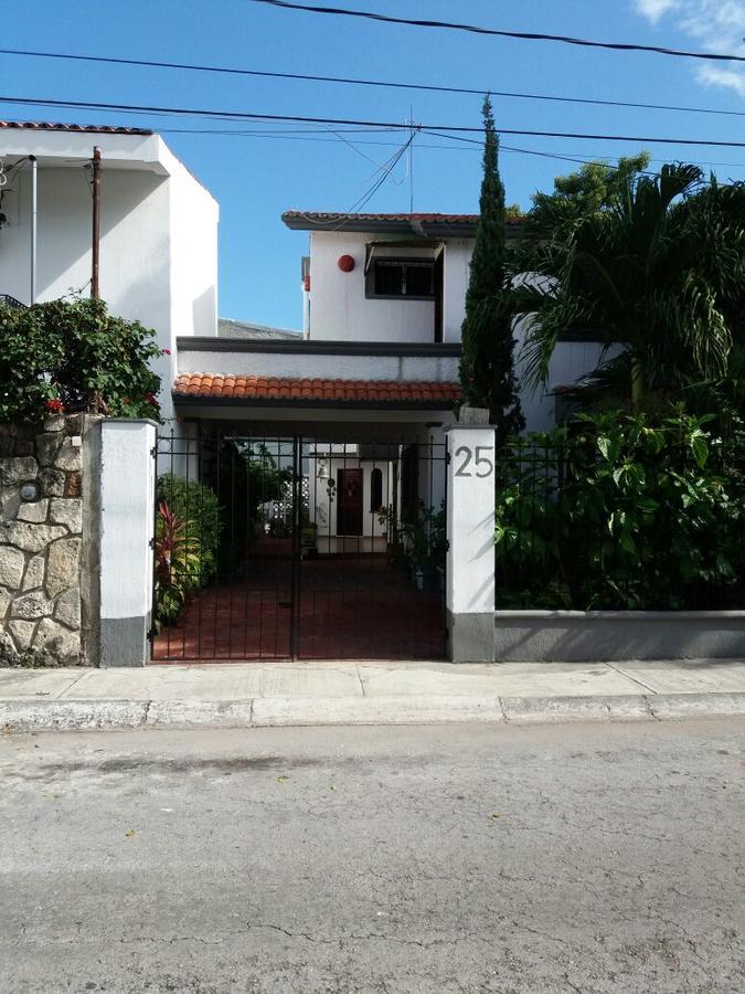 Room In Cancun Stadium Exterior photo